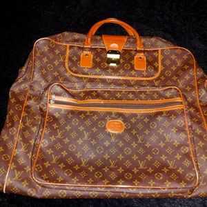 Meet your Posher, Jenn